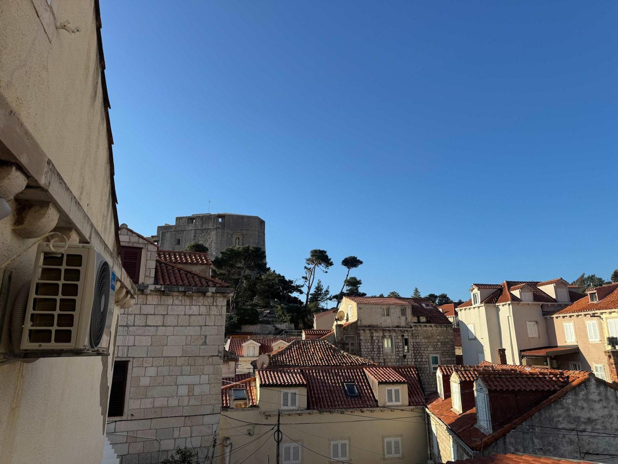 De Spot Guest House - Pile Old Town Gate Dubrovnik Exterior photo
